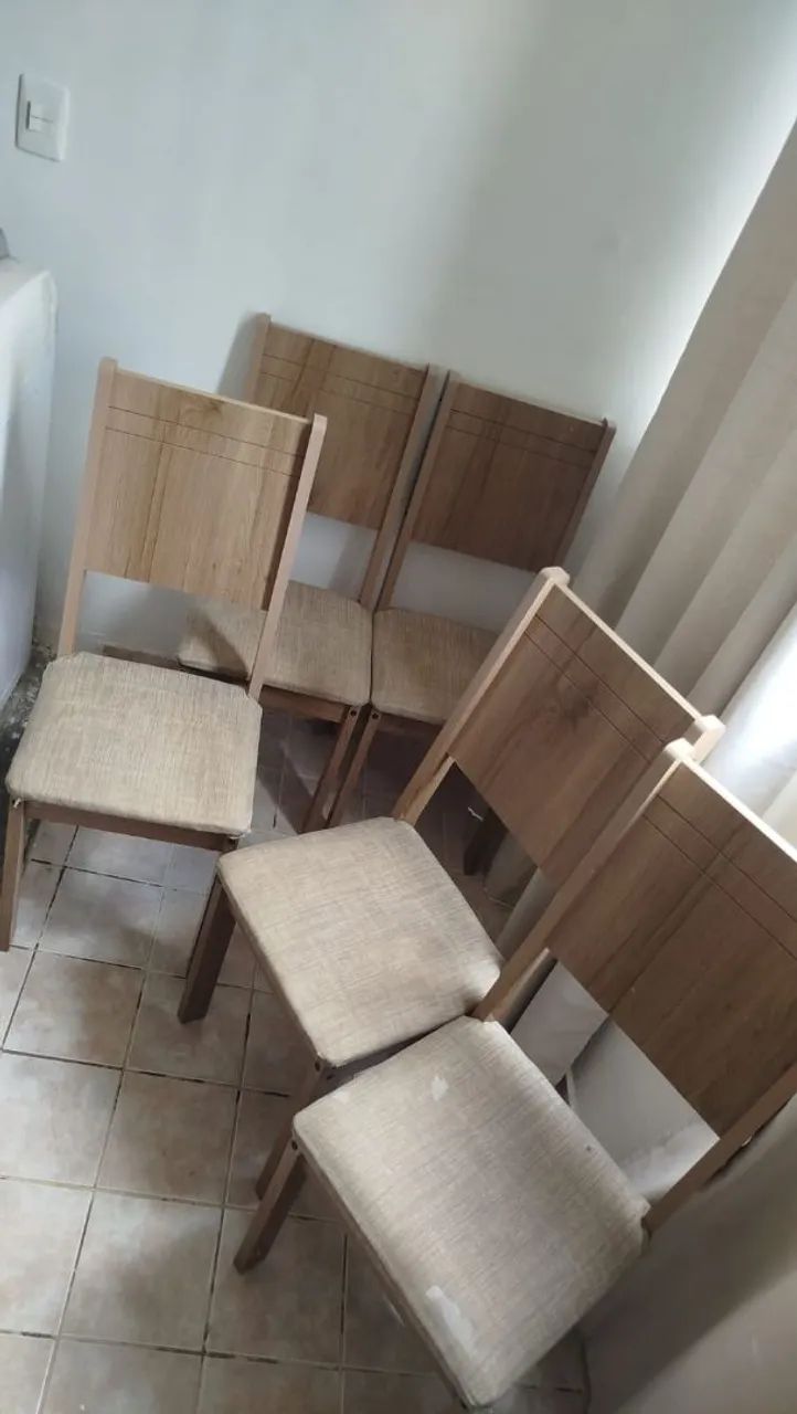 Vendo 5 cadeiras em ótimo estado - Foto 2