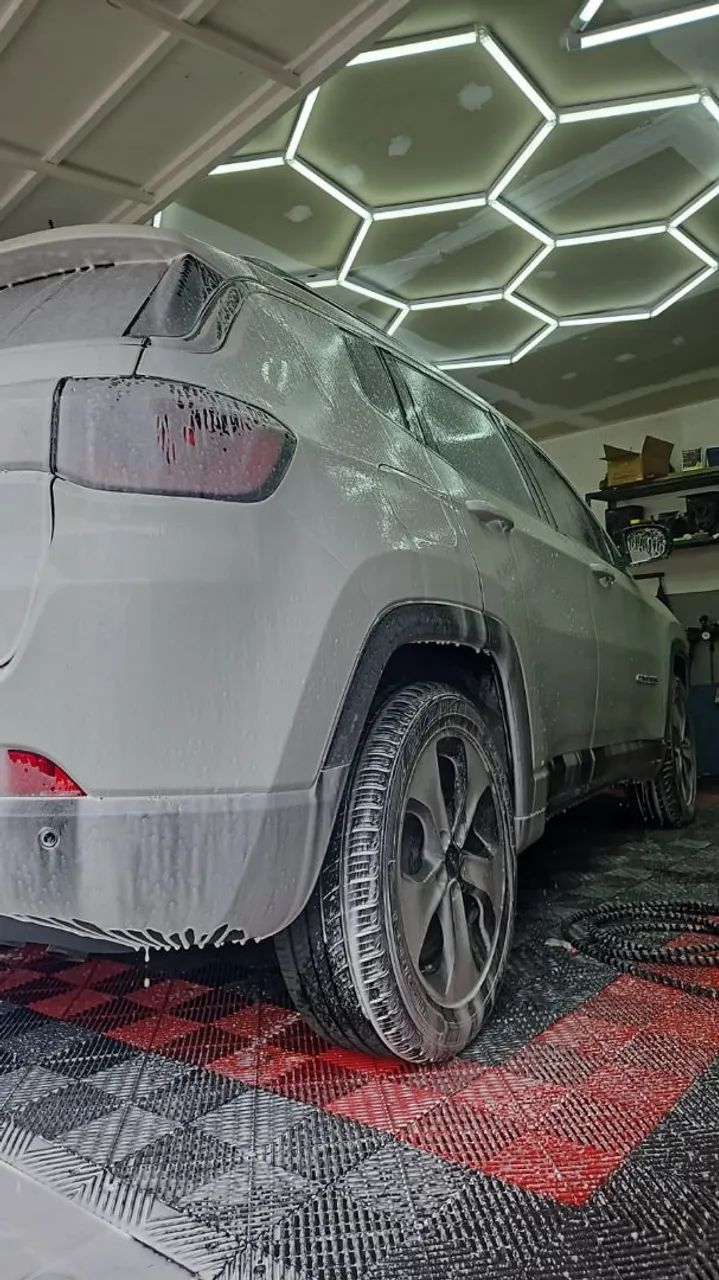 Jeep Compass Longitude 2.0 4X2 Flex 16V Aut. 2017 - Foto 2