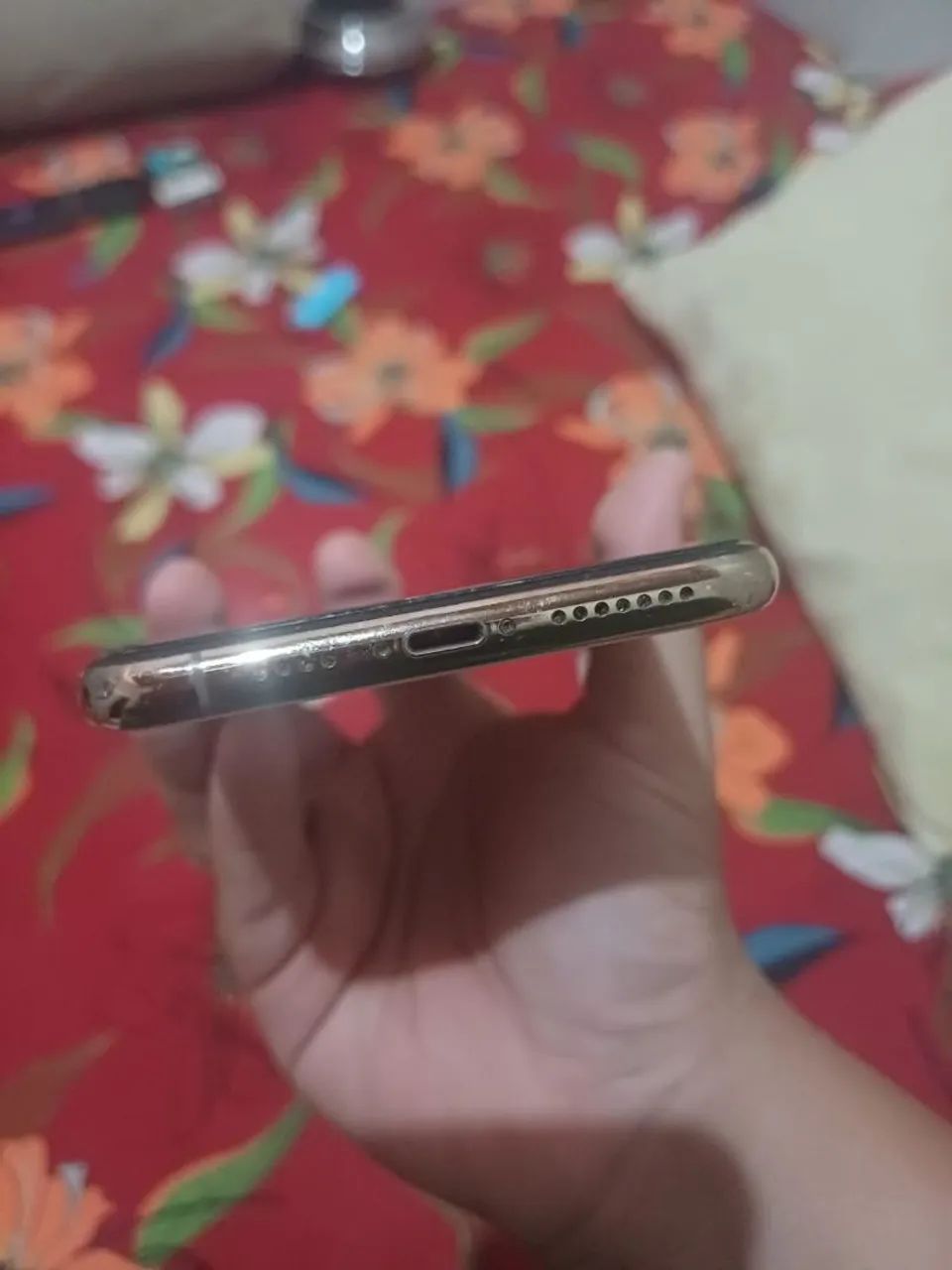 Vendo iPhone 11 pro Max Gold 64 g  - Foto 3