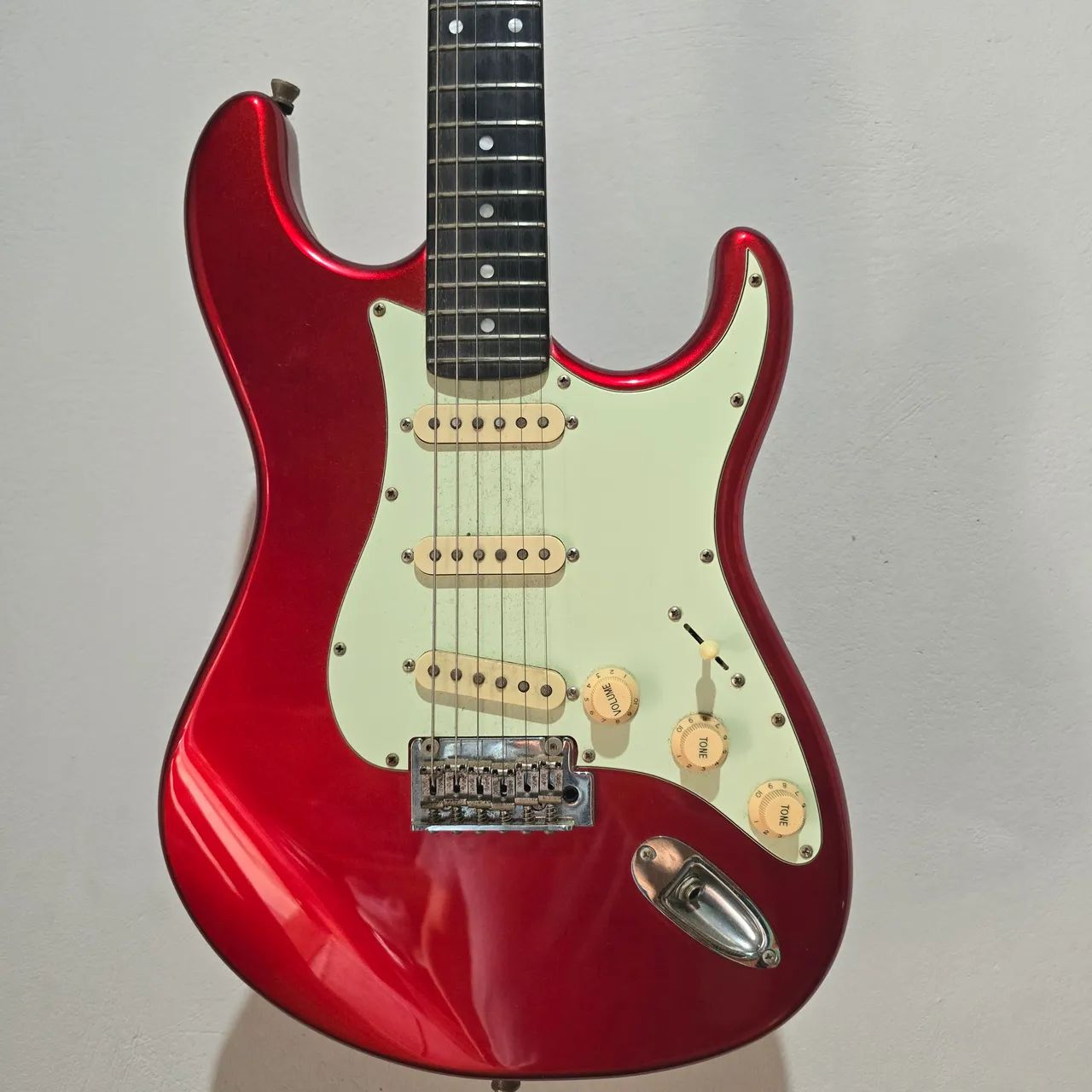 Guitarra Tagima T635.  - Foto 2