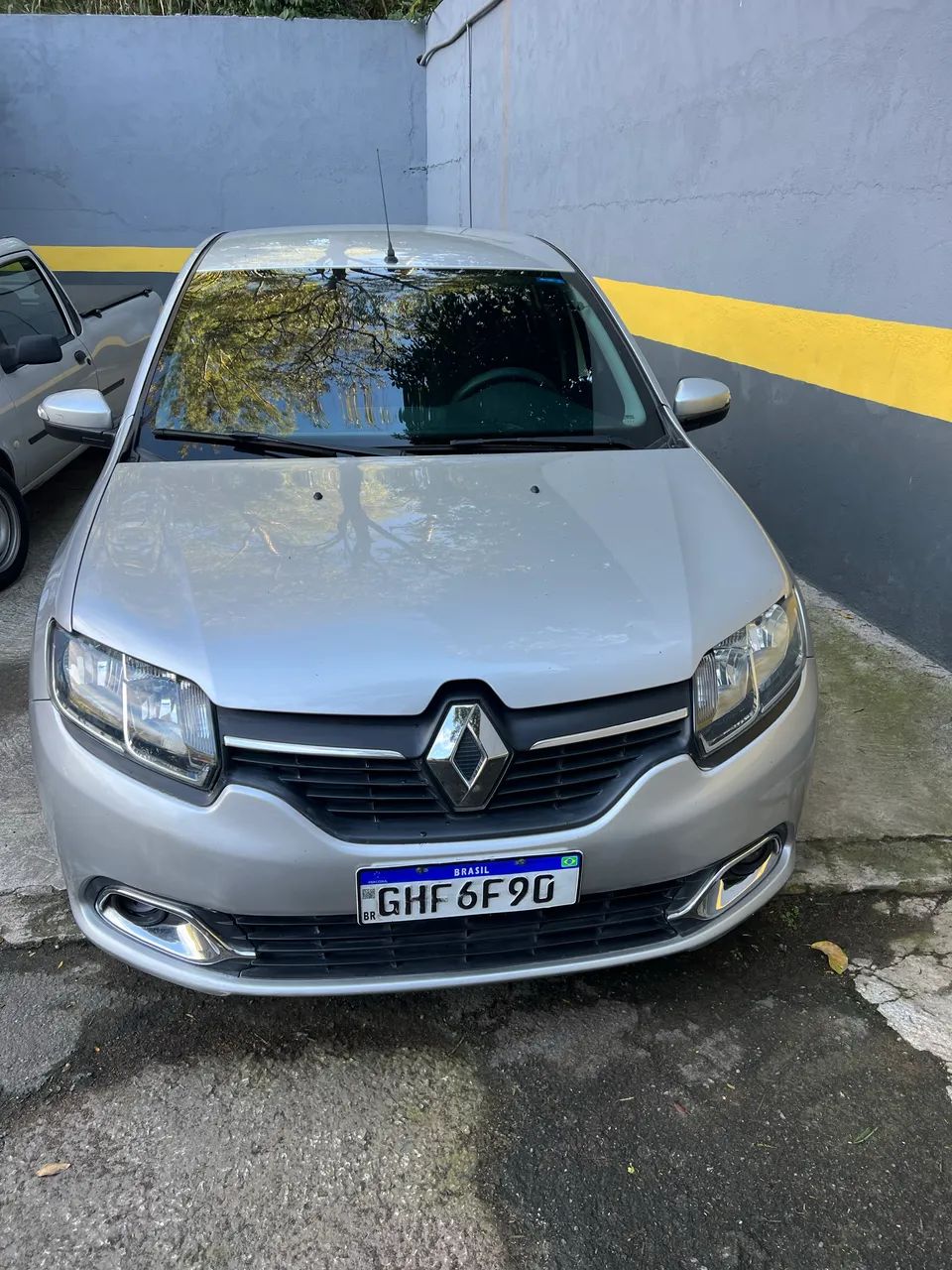 Renault Logan Expression Hi-flex 1.6 8V 4P 2016