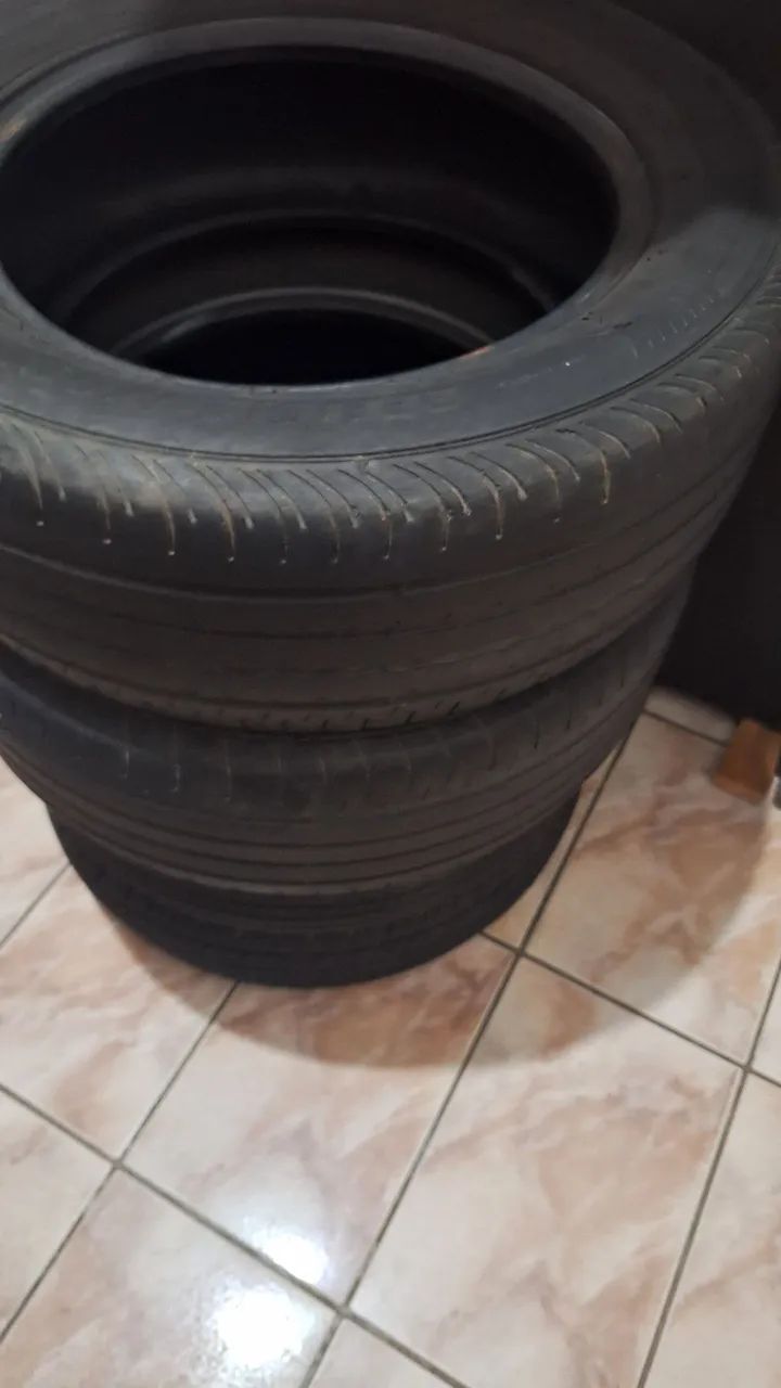 Pneus  aro  15 para carro  - Foto 2