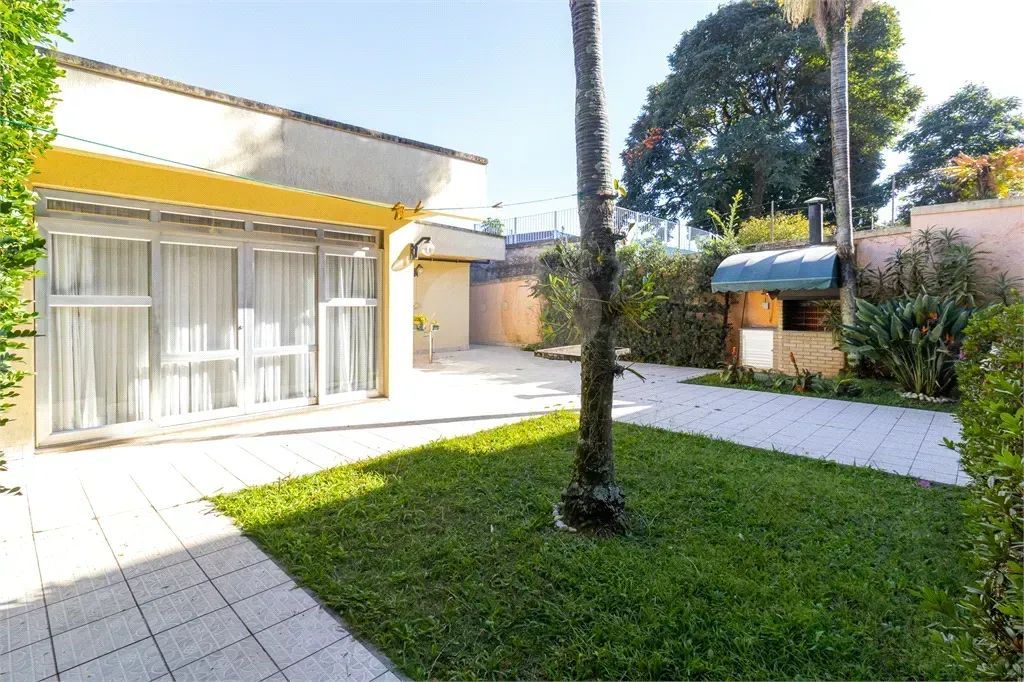 Casa térrea à venda no Alto da Lapa  Ampla, versátil e perfeita para famílias grandes ou p - Foto 2
