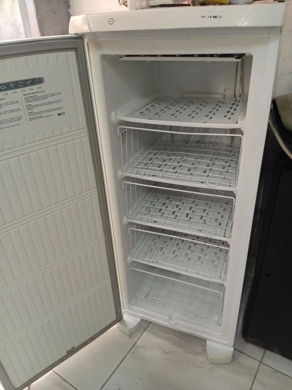 FREEZER VERTICAL  - Foto 3