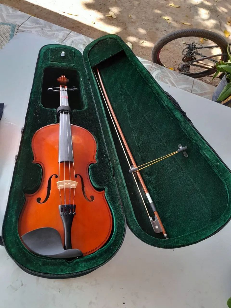 Vende-se Viola de arco 4/4 Schieffer - Foto 3