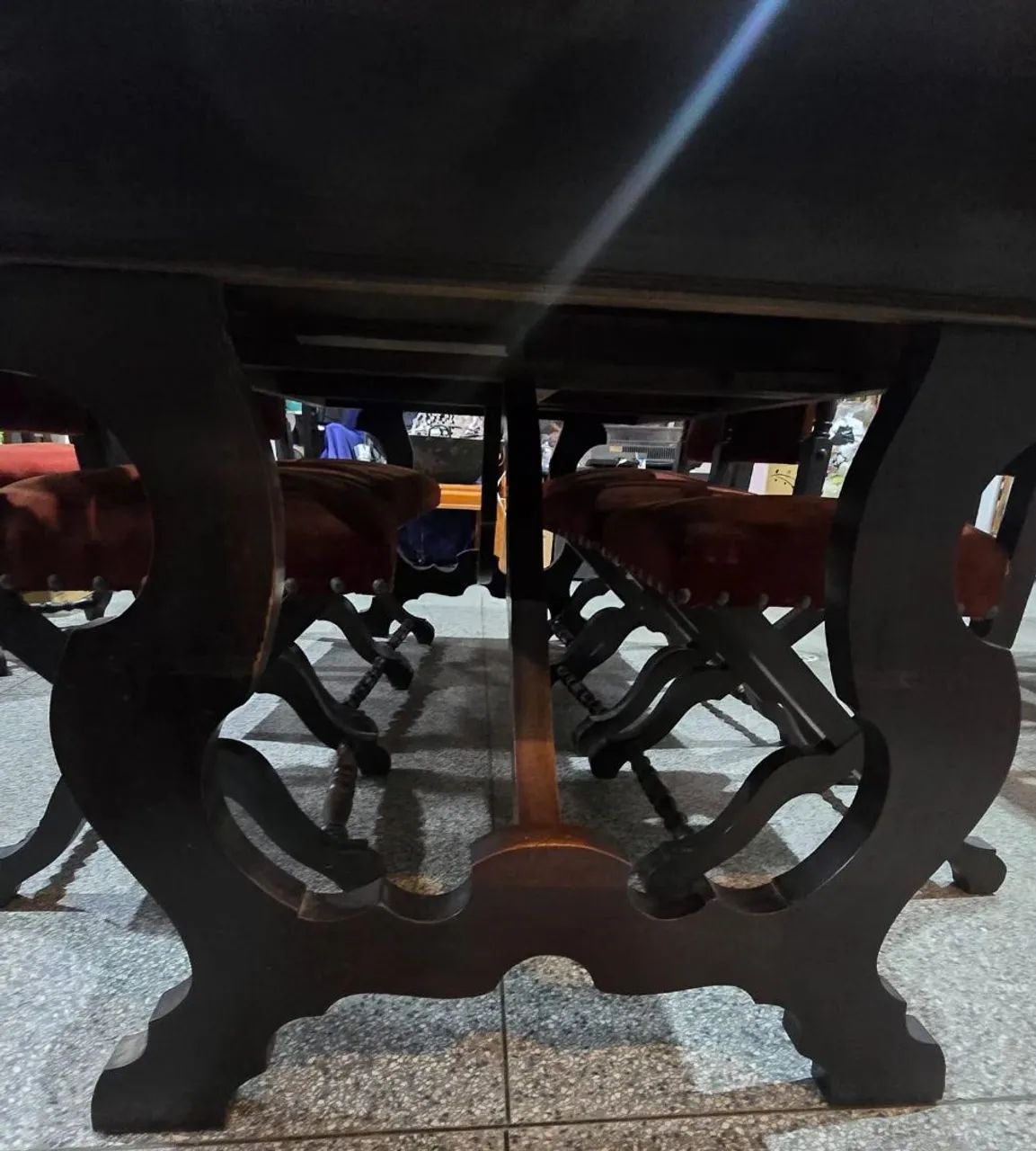 Mesa com 8 Cadeiras VINTAGE - Foto 5