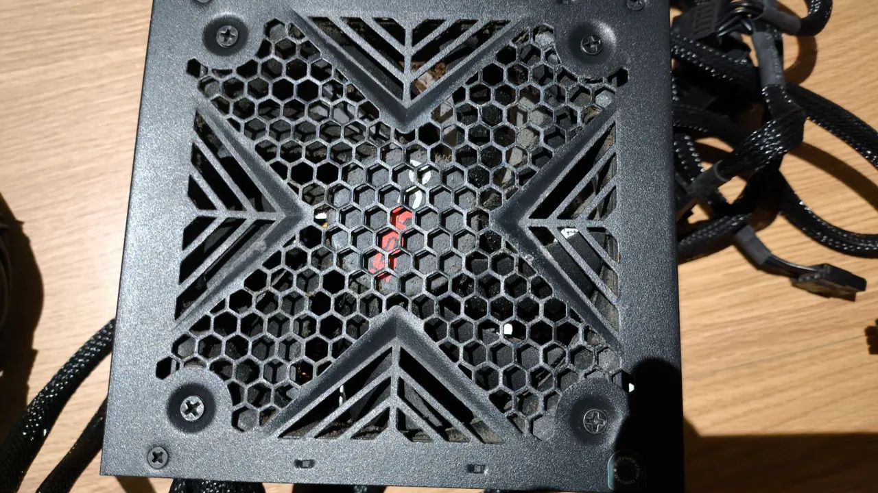 Fonte PCYes Shocker 600W - usada - Foto 4