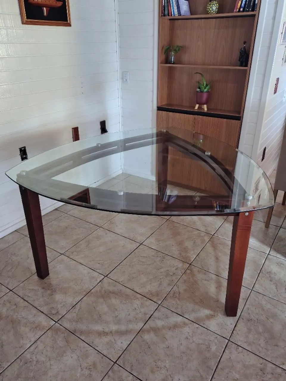 Mesa de Jantar 6 Lugares com Tampo de Vidro e Base em Madeira Maciça - Foto 3