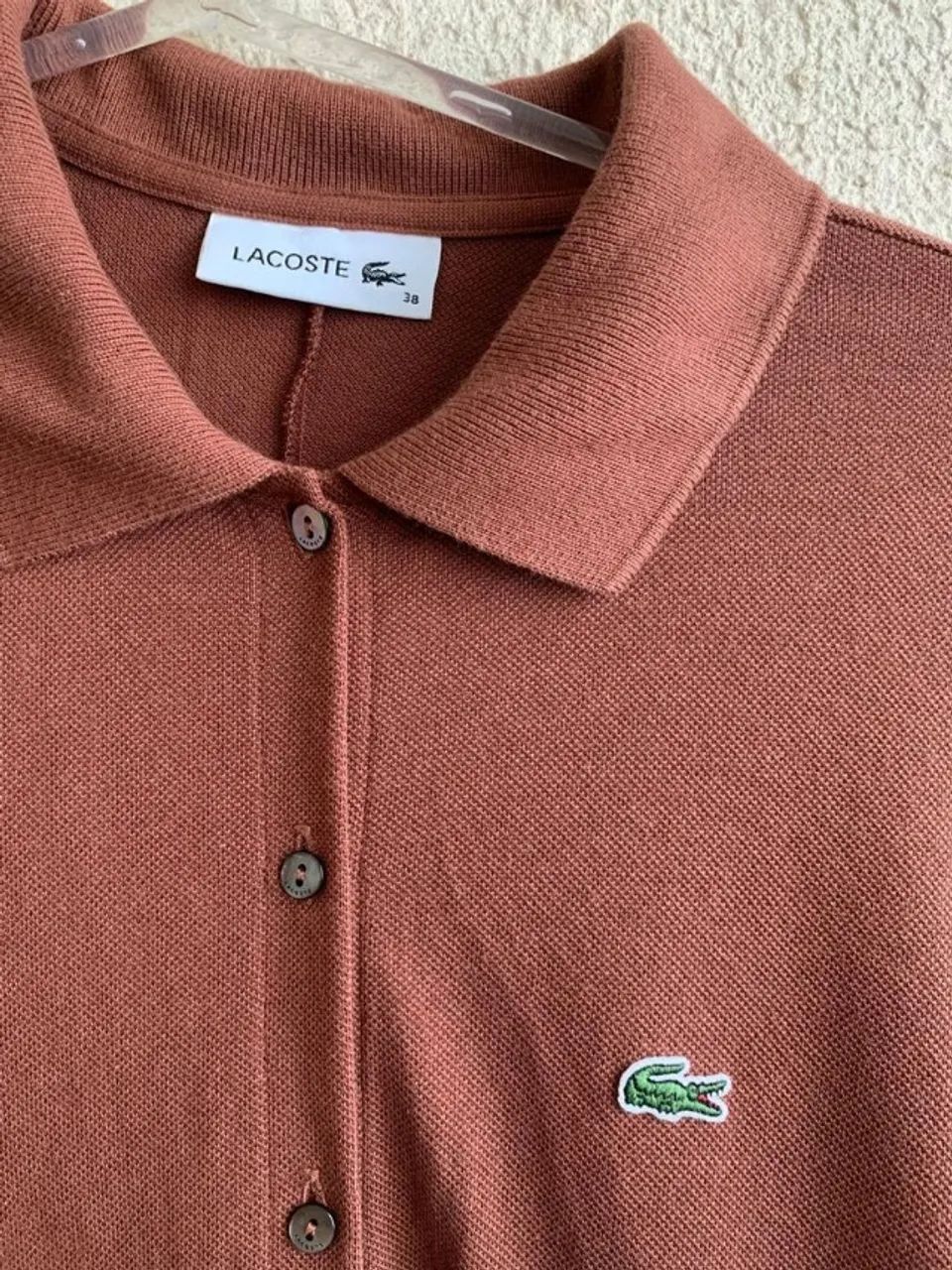 vestido polo lacoste marrom - tam. 38 - Foto 4