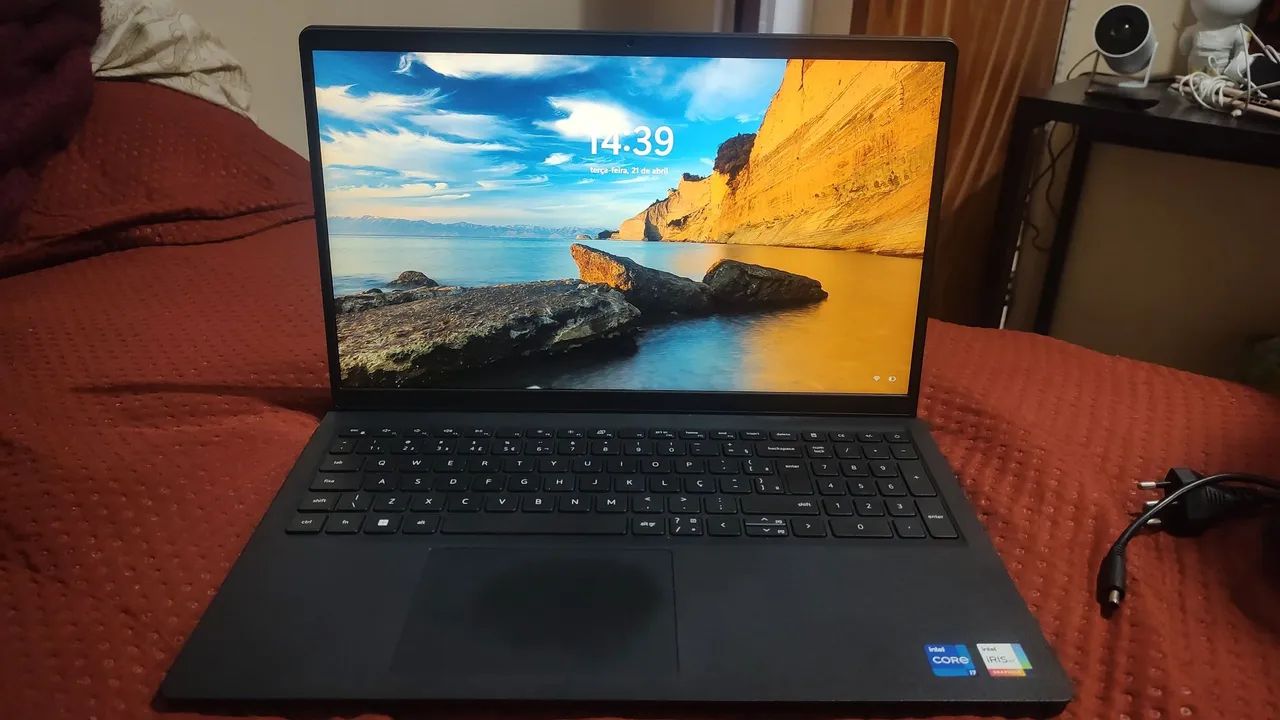 Windowsノート本体 Dell Inspiron 15 3530 i7 1TB Office2024 Notebook Dell Inspiron 15 3530 - i7 / 16GB / 1TB SSD - Notebooks