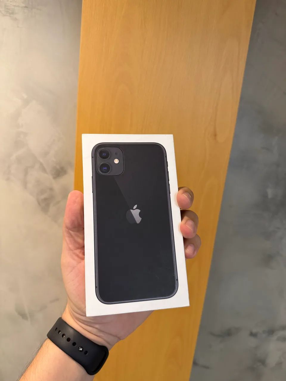 Caixa de iPhone 11 128GB/64GB Preto  - Foto 3