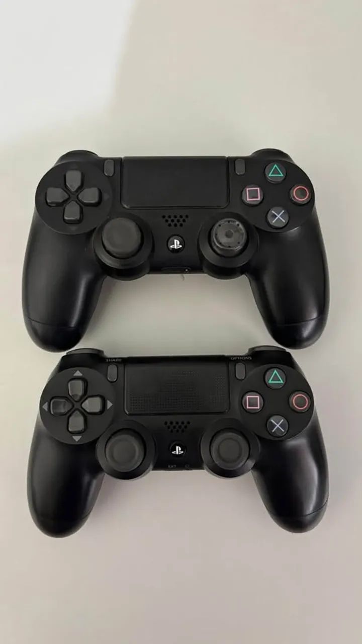 PS4 Slim 1TB com 2 controles e 3 jogos - Foto 2