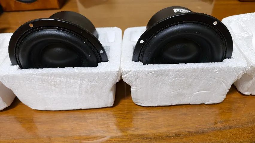 2 Subwoofer de 4 Polegadas - Foto 2