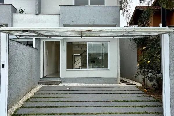 Casa no Rio Tavares com 4 quartos e Piscina - Florianópolis/SC. - Foto 2
