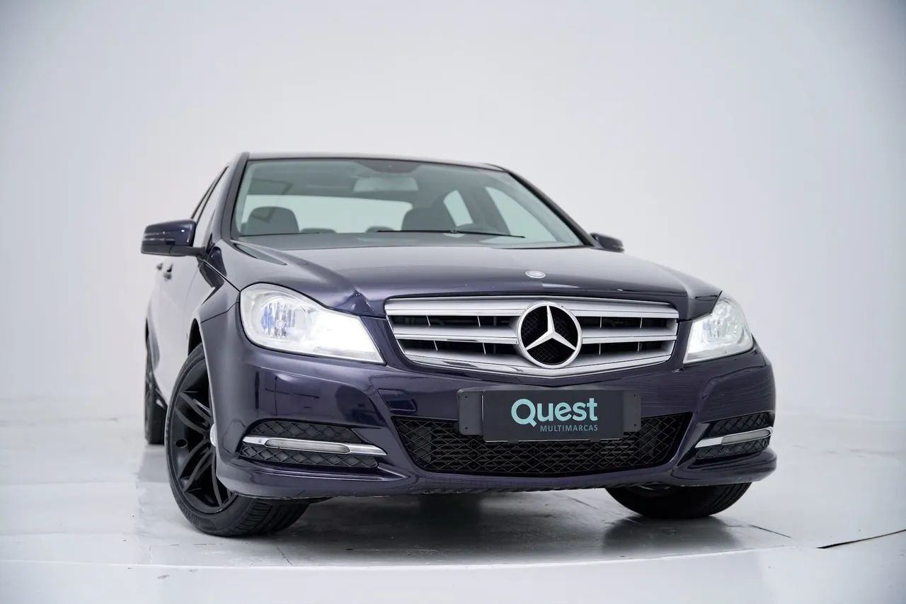 Mercedes-Benz C-180 CGI Classic 1.8 16V 156cv Aut. 2012