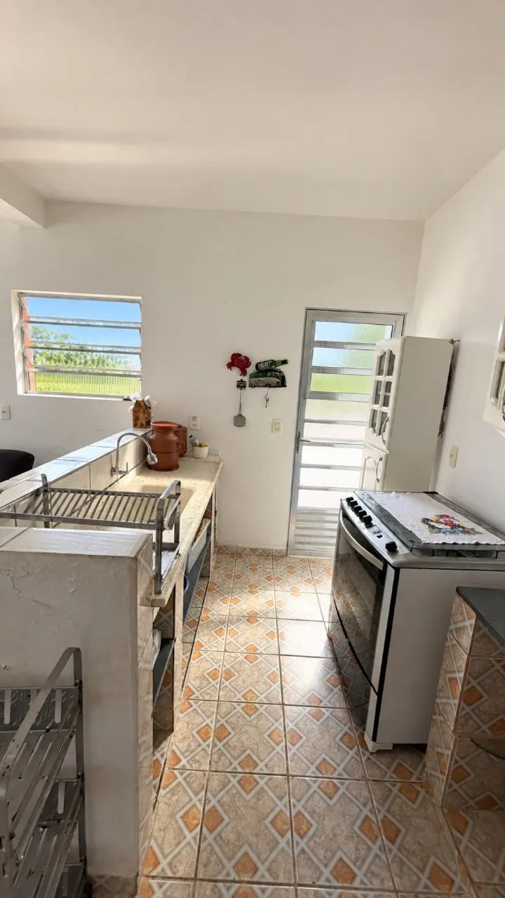 Sobrado em Ilha Comprida - 4 Quartos, 3 Quadras da Praia e Churrasqueira - Foto 3