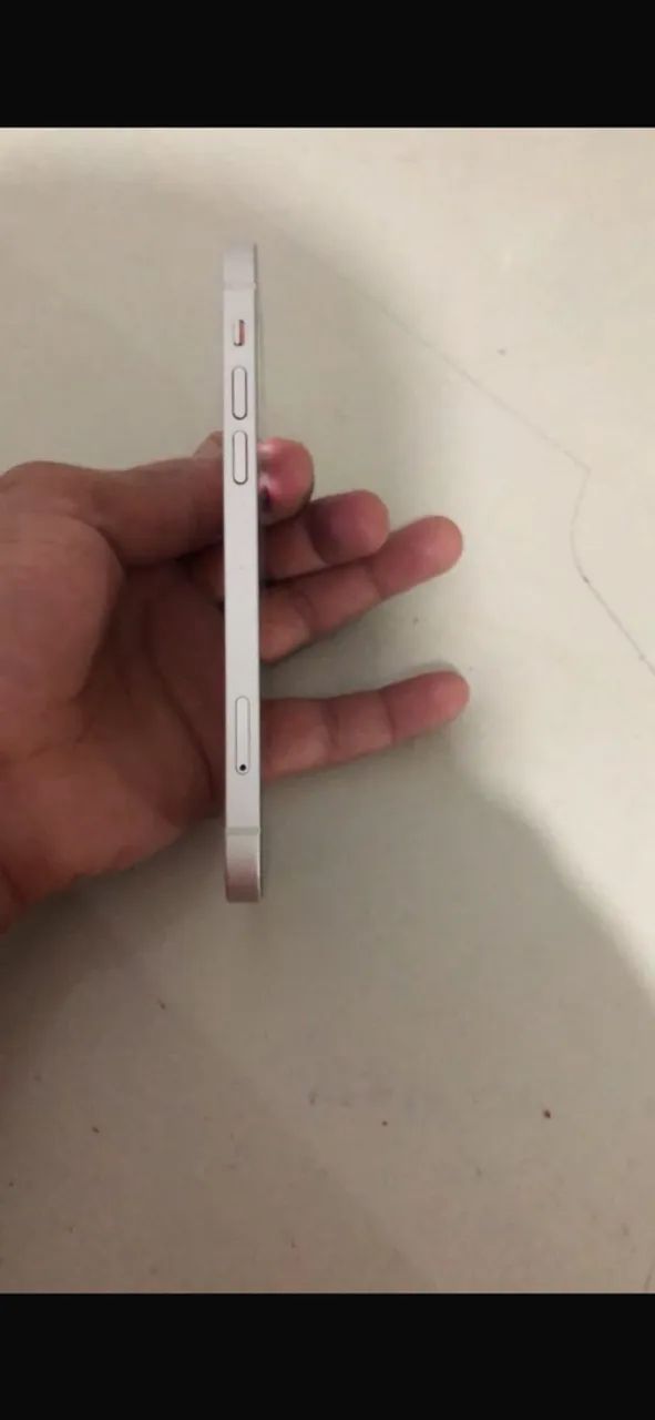 Vendo esse iPhone 12  - Foto 2