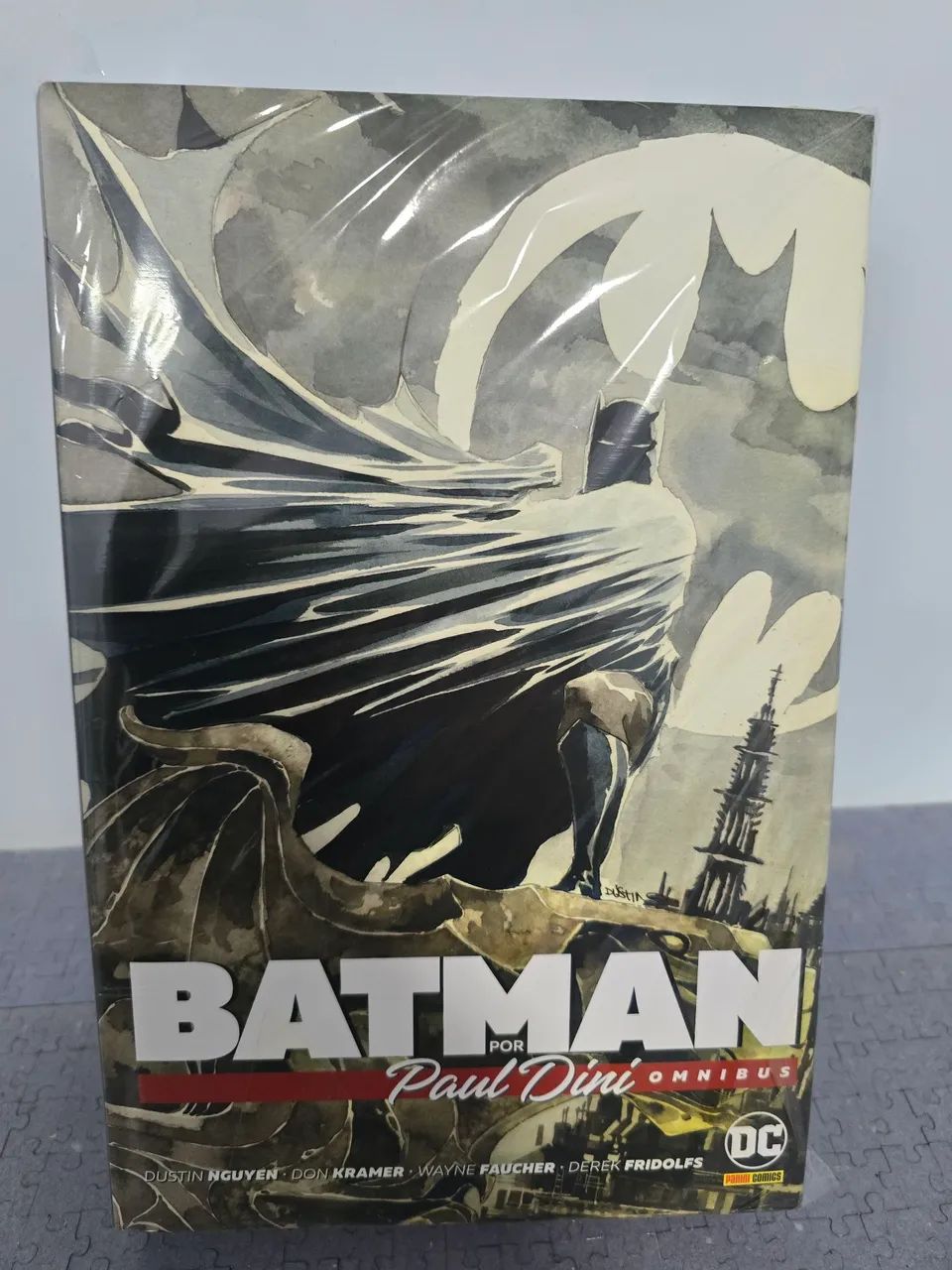 Omnibus Batman - Paul dini - Nunca Lido
