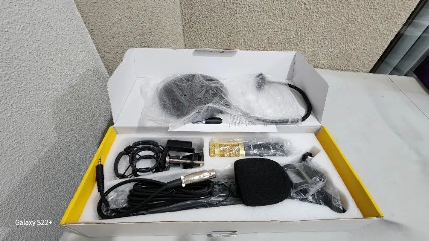 Kit Microfone Condensador BM800 Leboss com Braço Articulado e Pop Filter