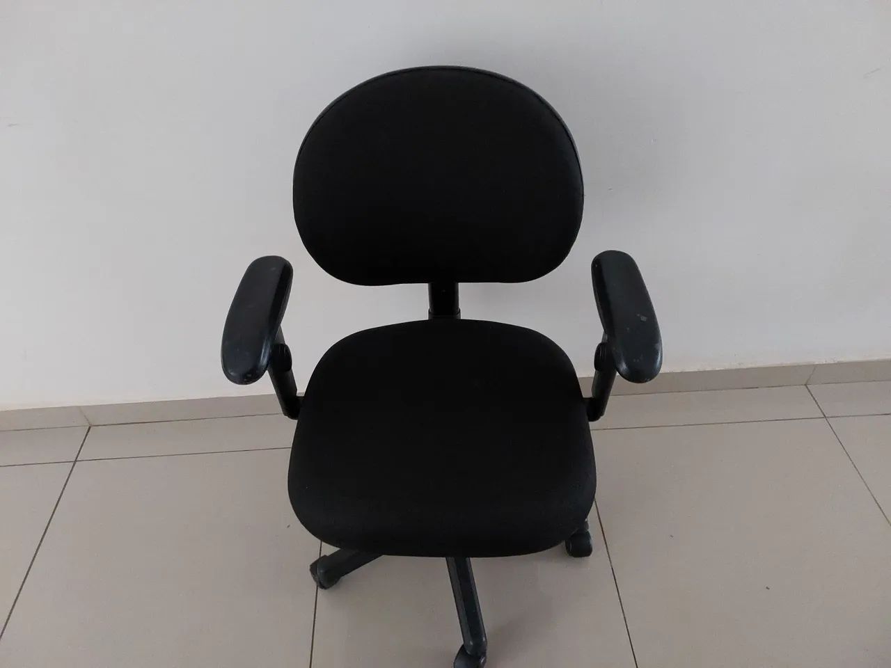 Cadeiras de escritorio giratorias
