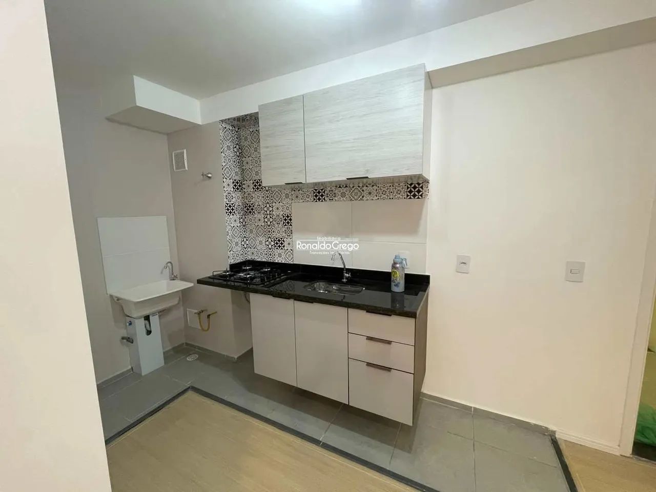 Apartamento com 2 quartos, Vila Matilde, S00m do metrô