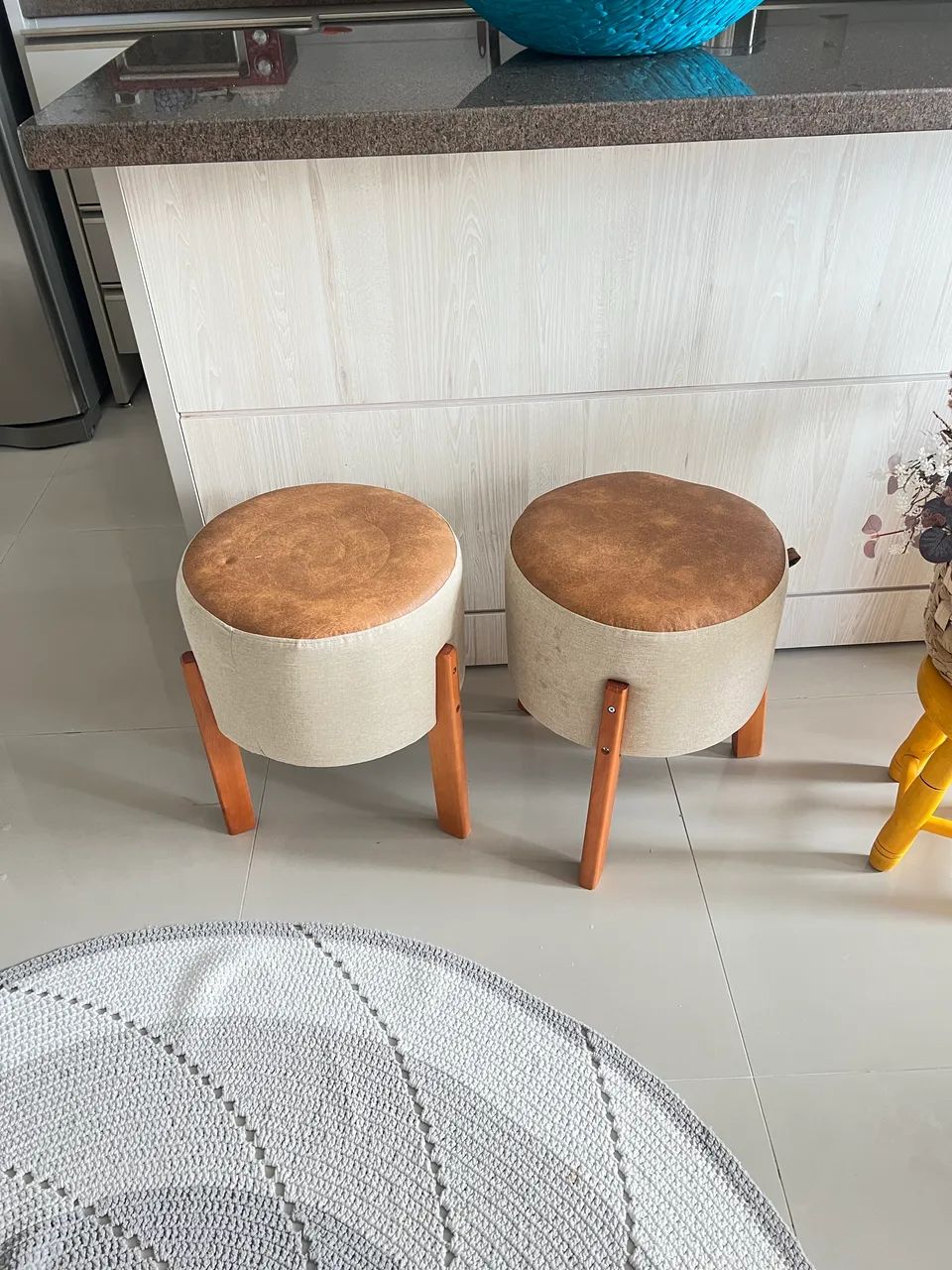 Banquetas lindas e baratinhasl