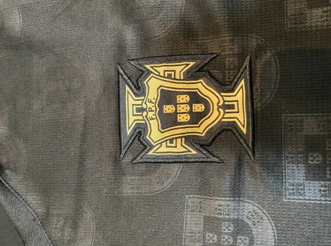 Camisa Portugal Pantera Negra - Foto 2