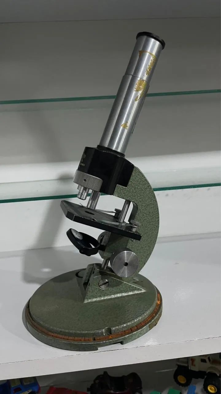 Microscópio Meopta Praha vintage de campo