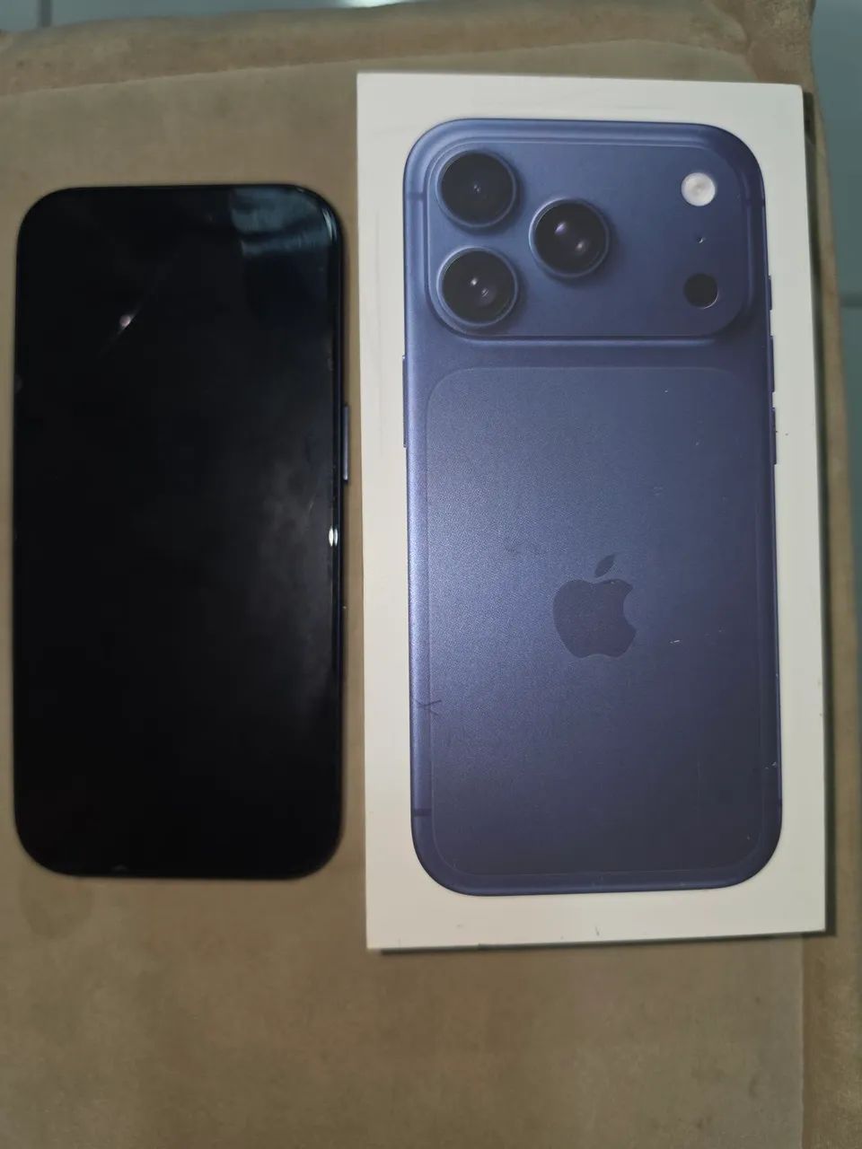 IPhone 17 Pro Azul - Foto 2