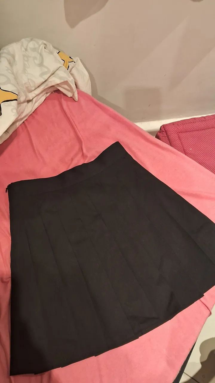 Saia colegial preta (NOVA)