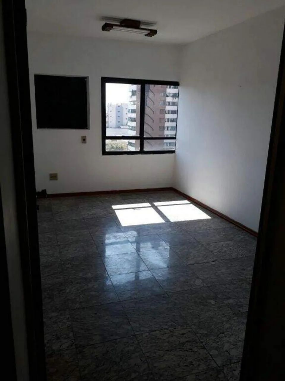 Sala Comercial para Alugar em Santo André - Jardim | 35 m², 1 vaga, Elevador - Foto 2