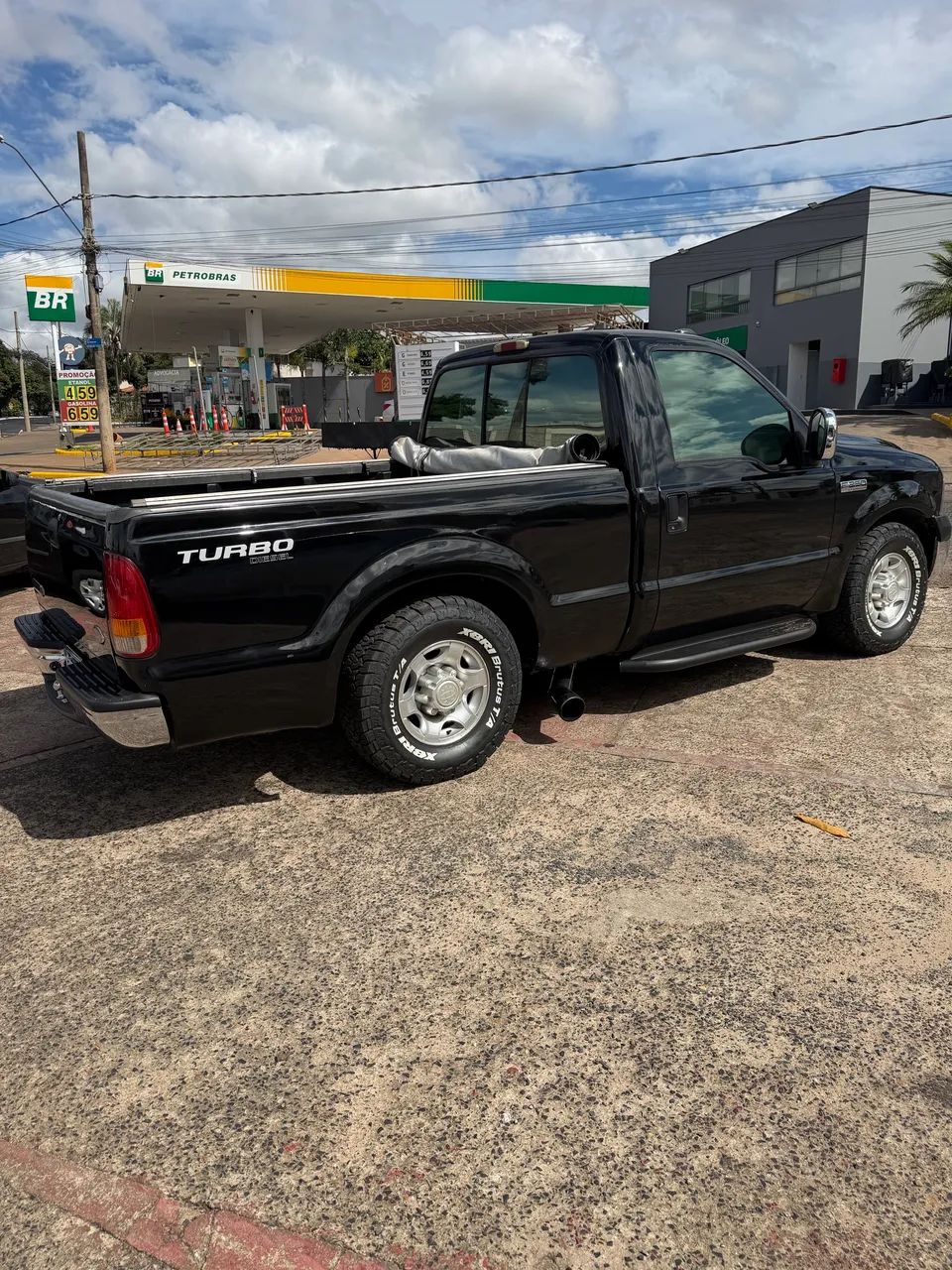 Ford F-250 F-250 XL 4.2 Turbo Diesel 2000
