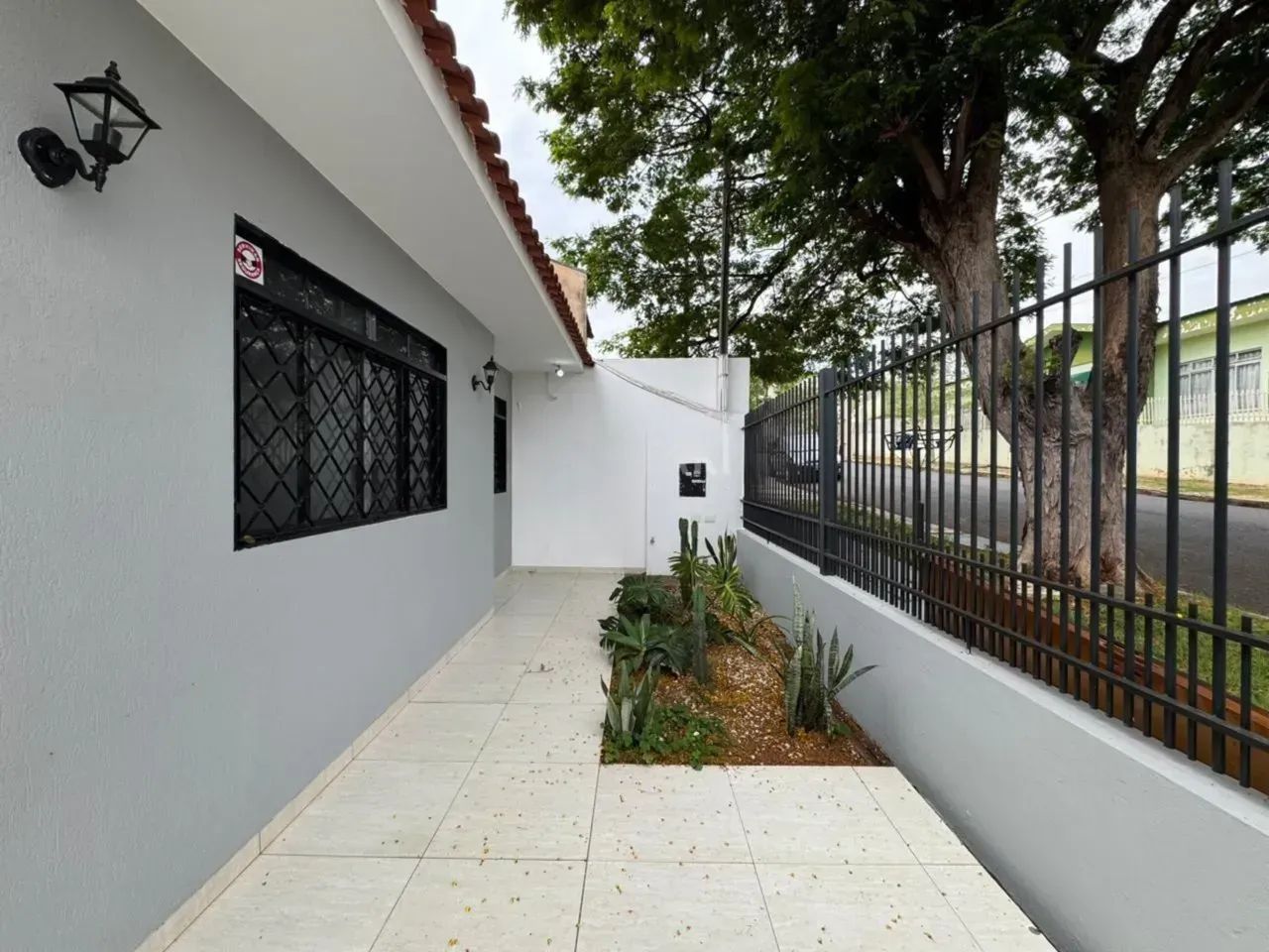 CASA COM ÁREA GOURMET E PISCINA NO JARDIM LUCIANÓPOLIS - Foto 2