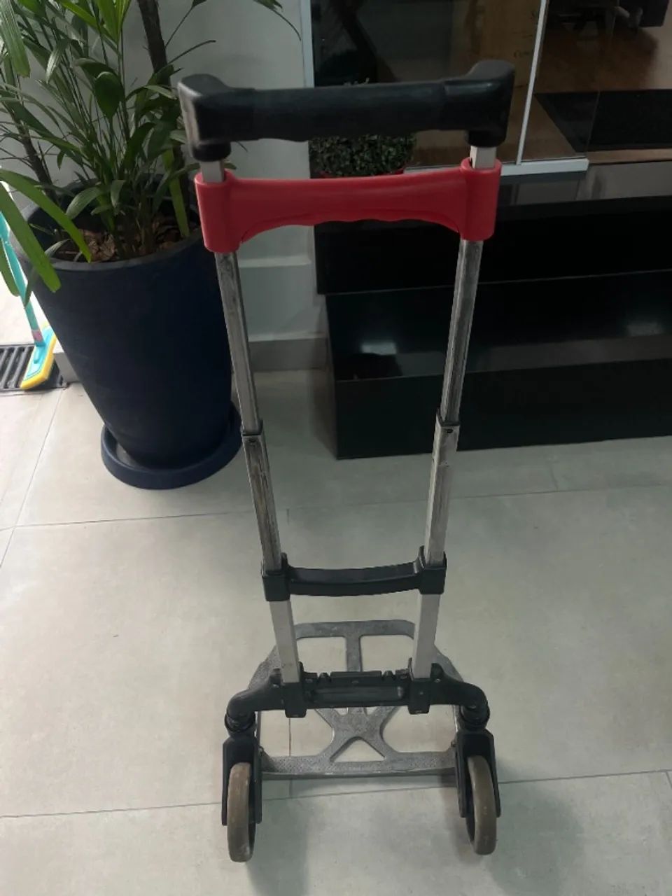 Carrinho Dobrável para Carga em Alumínio MCX - Magna Cart - Até 68 Kg - Foto 2