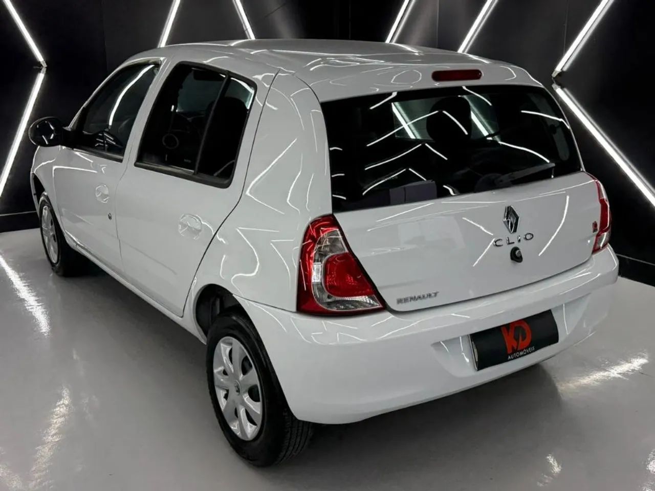 Renault Clio Expression Hi-flex 1.0 16V 5P 2016 - Foto 4