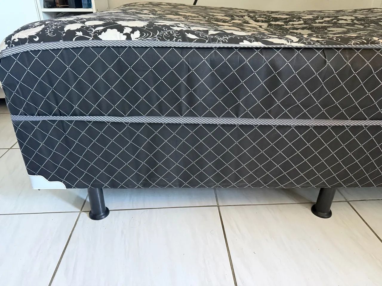 Cama box acoplada colchão e base 