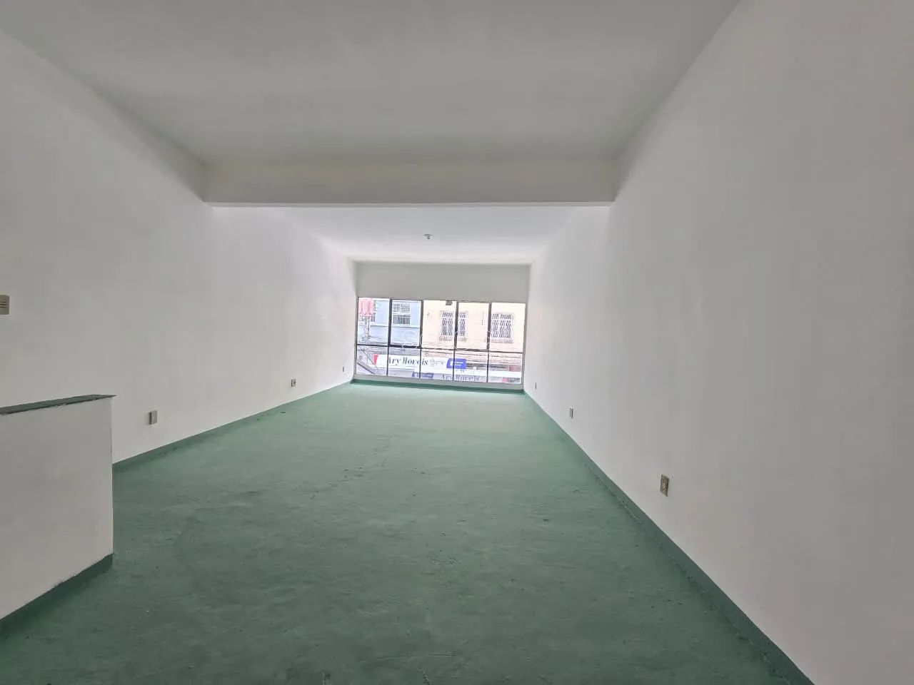 Loja localizada no coração da cidade, com 72m² - Foto 4