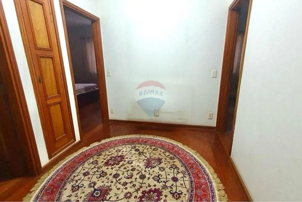 RE/MAX aluga imóvel comercial e/ou residencial, 250 m², com 5 quartos (3 suítes), 3 vagas, - Foto 8