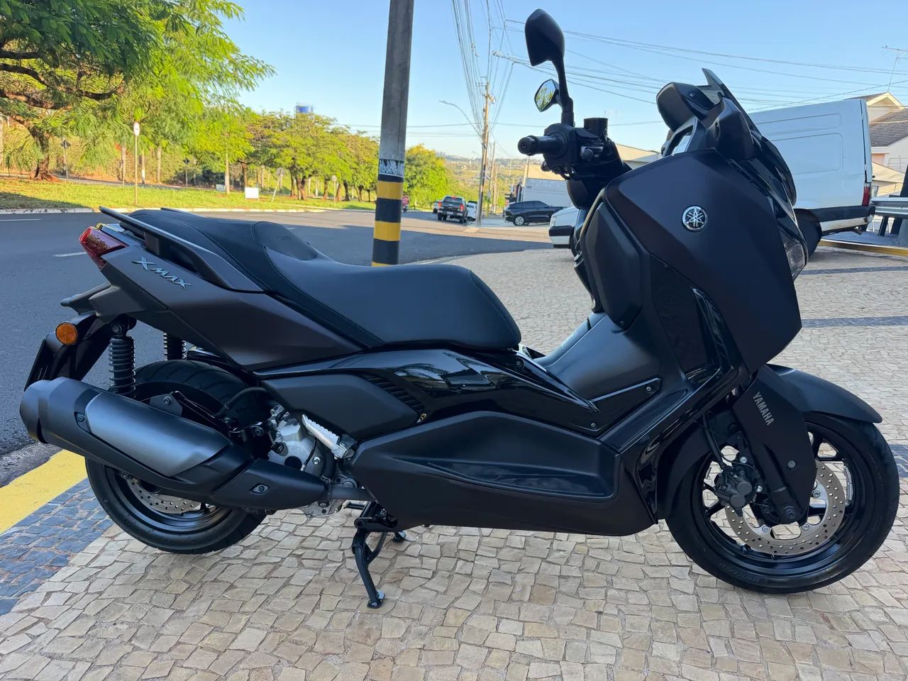 XMAX 300 Abs Connect  - Foto 4