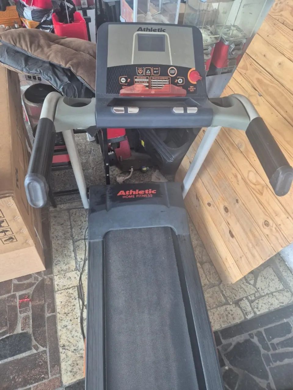 Esteira Ergométrica Athletic Racer 16 Km/H