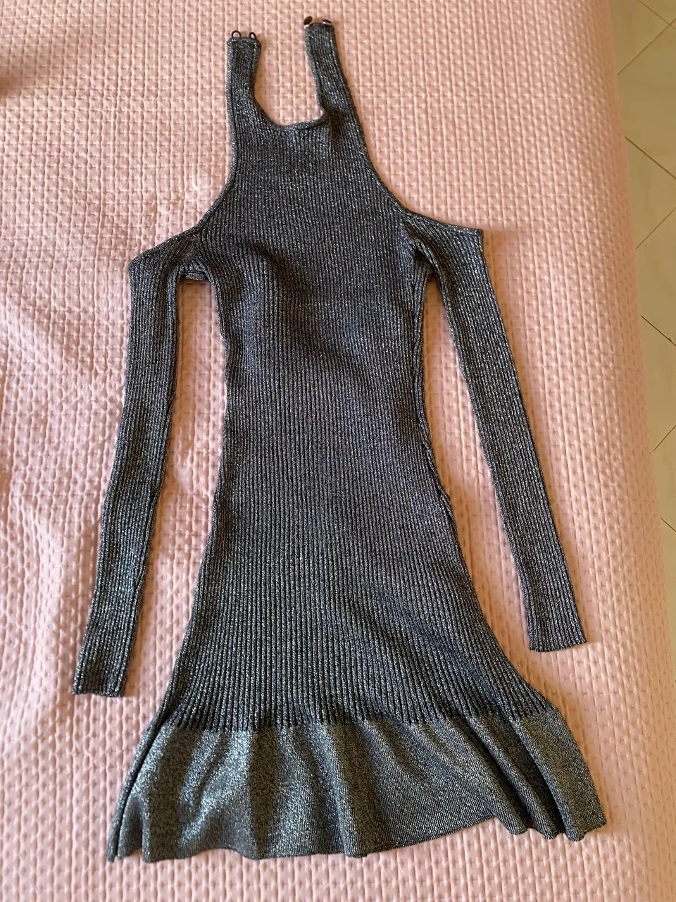 Vestido cinza brilhoso  - Foto 3