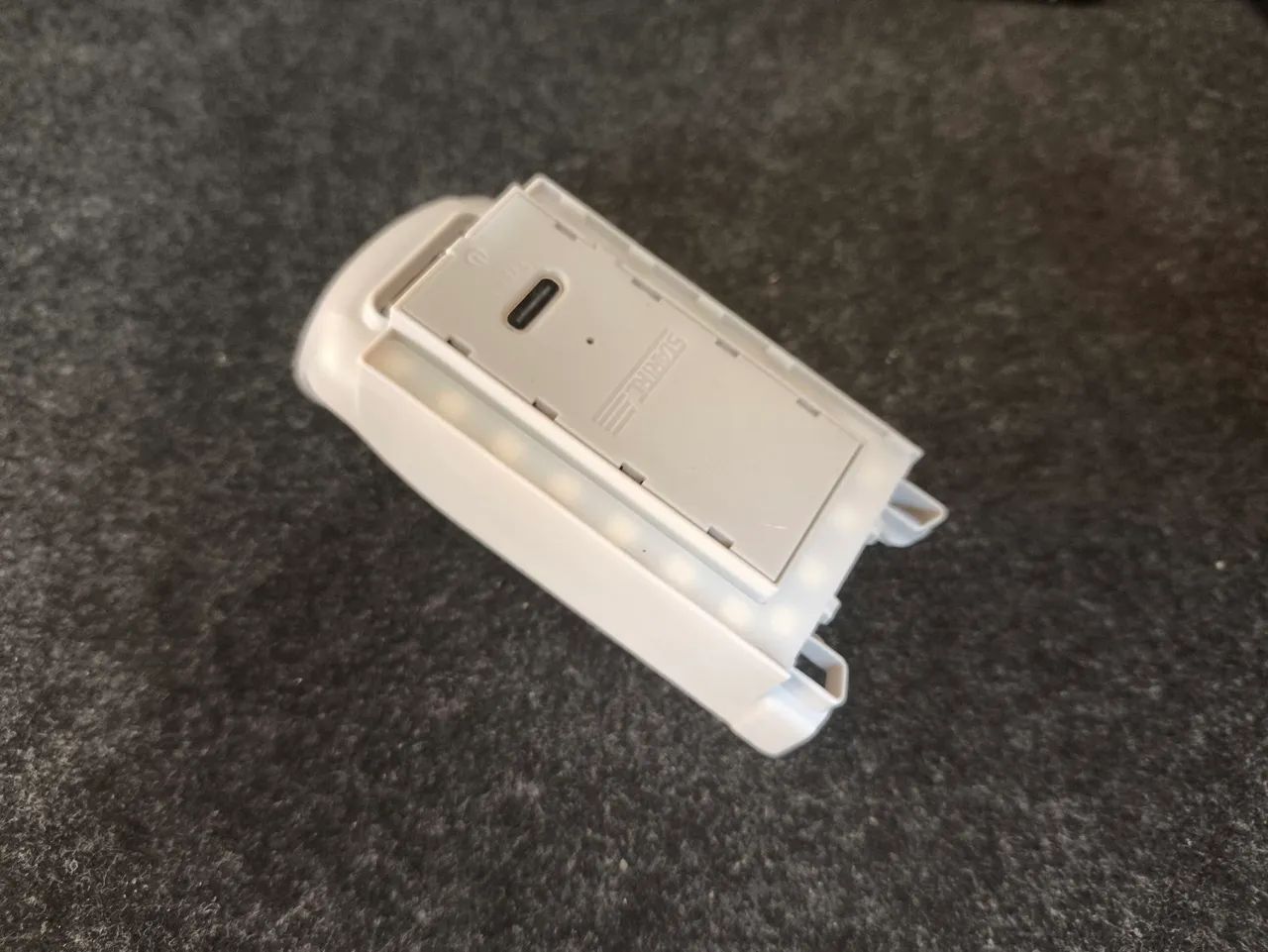 DJI NEO COM VÁRIOS ACESSÓRIOS - Foto 3