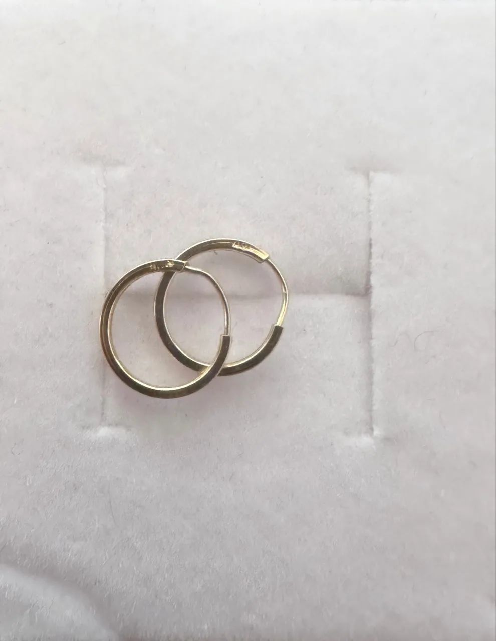 Brinco de ouro 18 k 