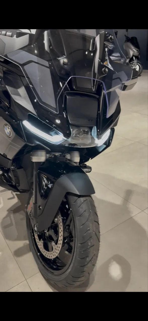 BMW R 1300 RT Triple Black 2026 automática  - Foto 2