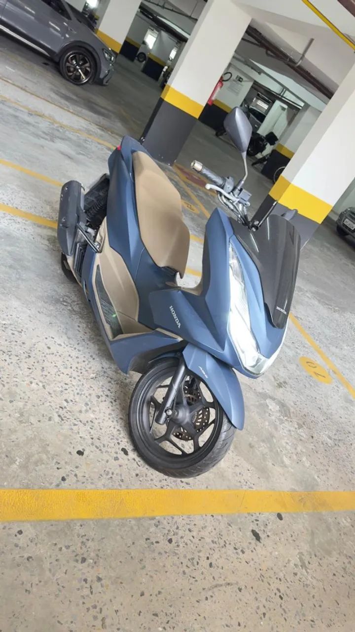 PCX 160 DLX 2024 