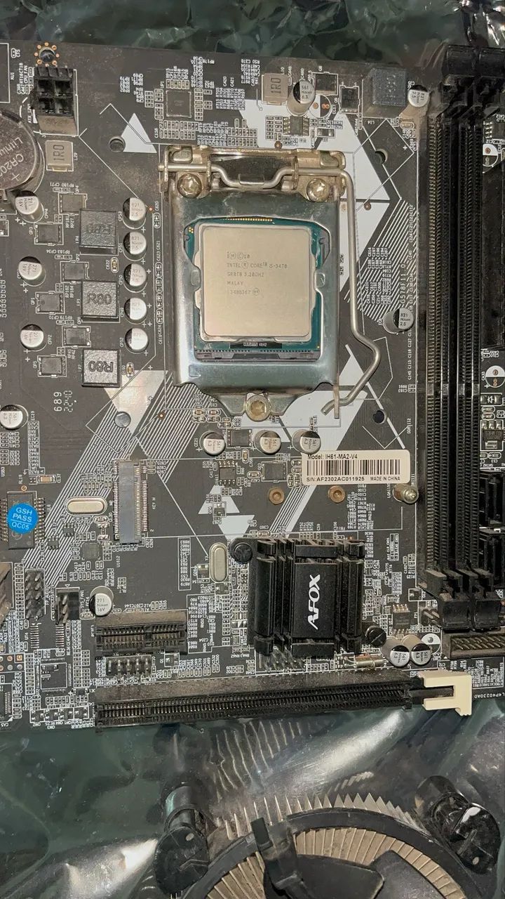 Kit placa mãe H61 com i5 3470 - Foto 2