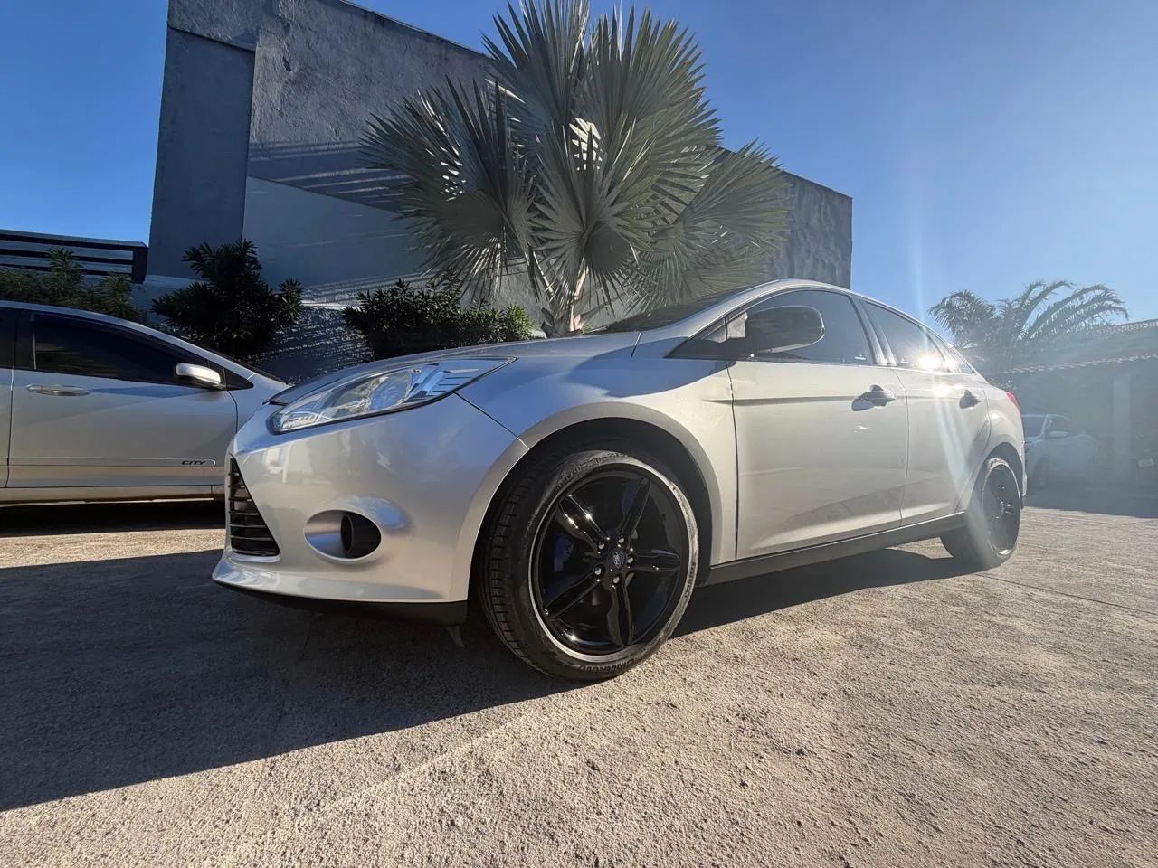 Ford Focus Focus Sedan 2.0 16V/2.0 16V Flex 4p Aut. 2014