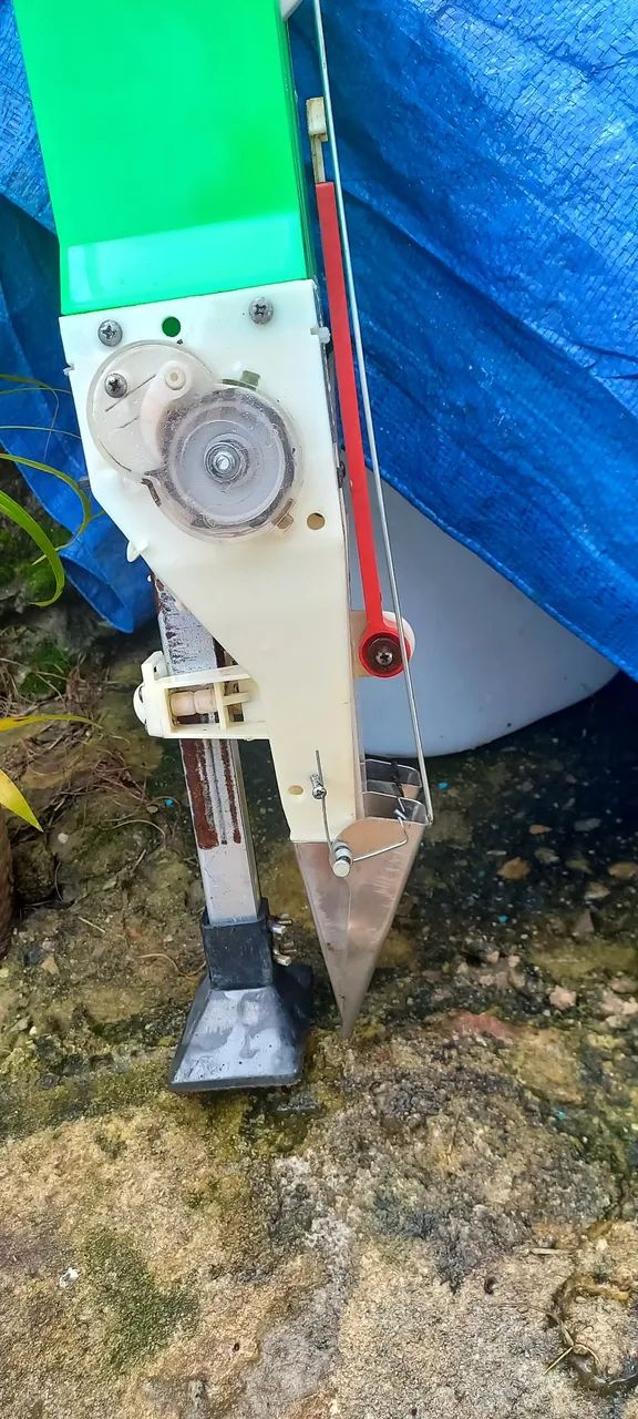 Platadeita e adubadeira automática  - Foto 3