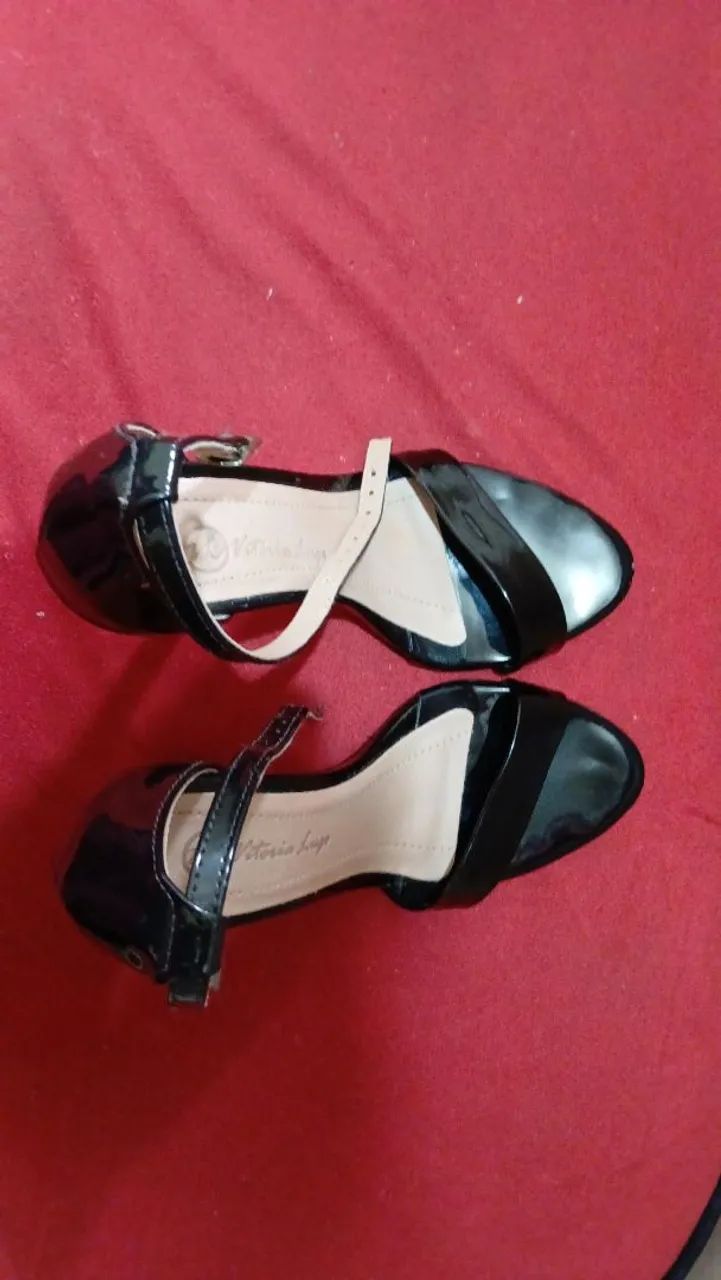 Vendo sapatos de saltos
