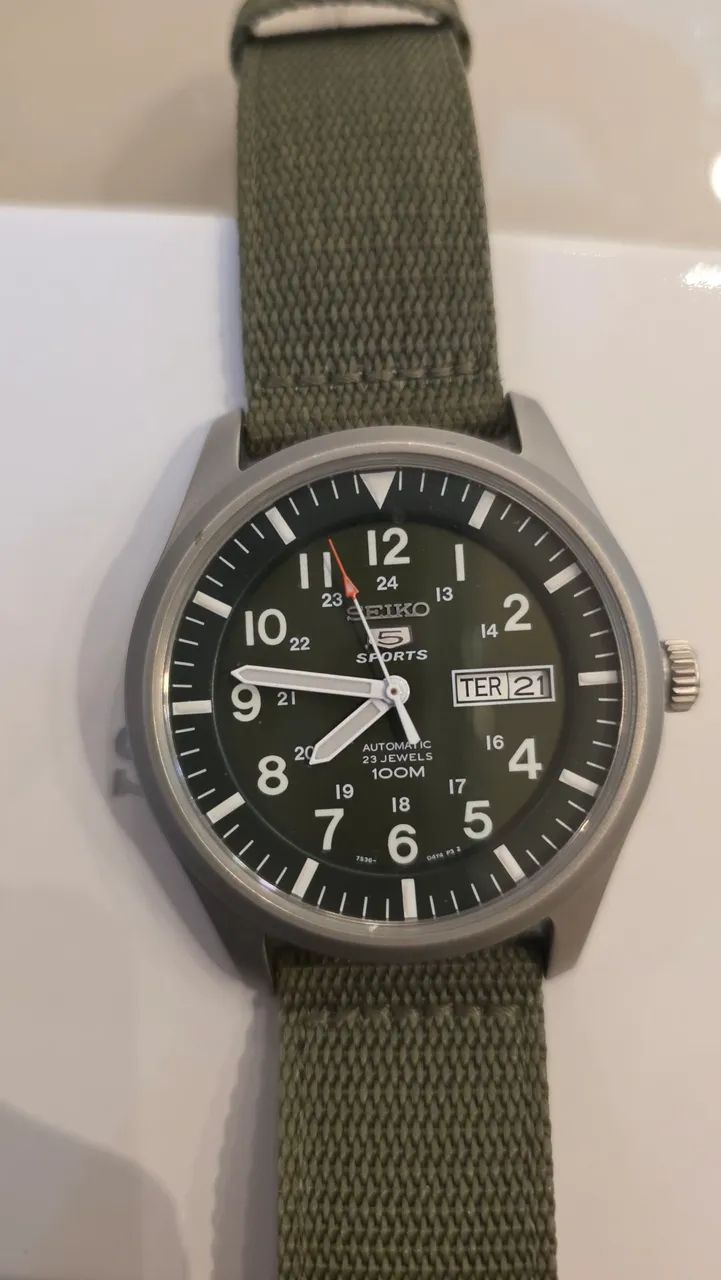 Seiko 5 Sports SNZG09